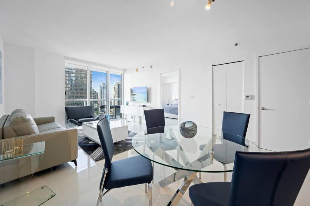 W East High Water View Apartment