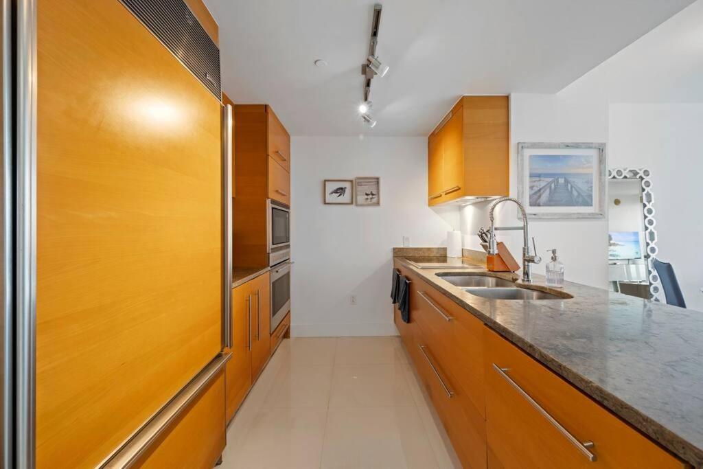 Apartment W East High Water View Miami