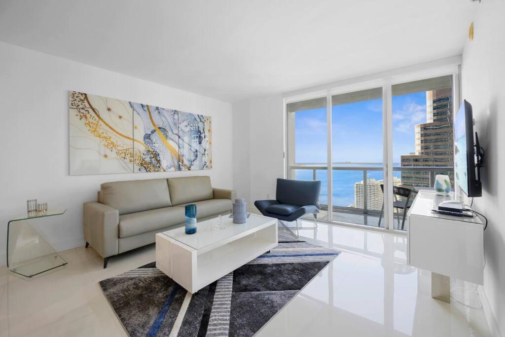 W East High Water View Apartment *
