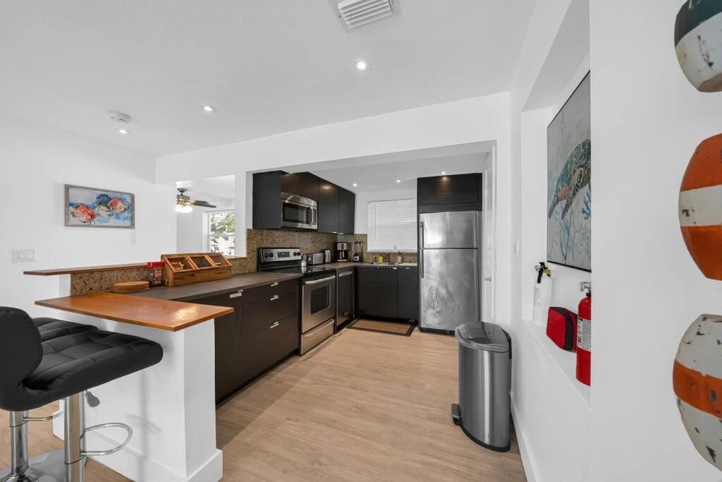Holiday home Biscayne Shore #2 - 3 2 - Charming And Tropical