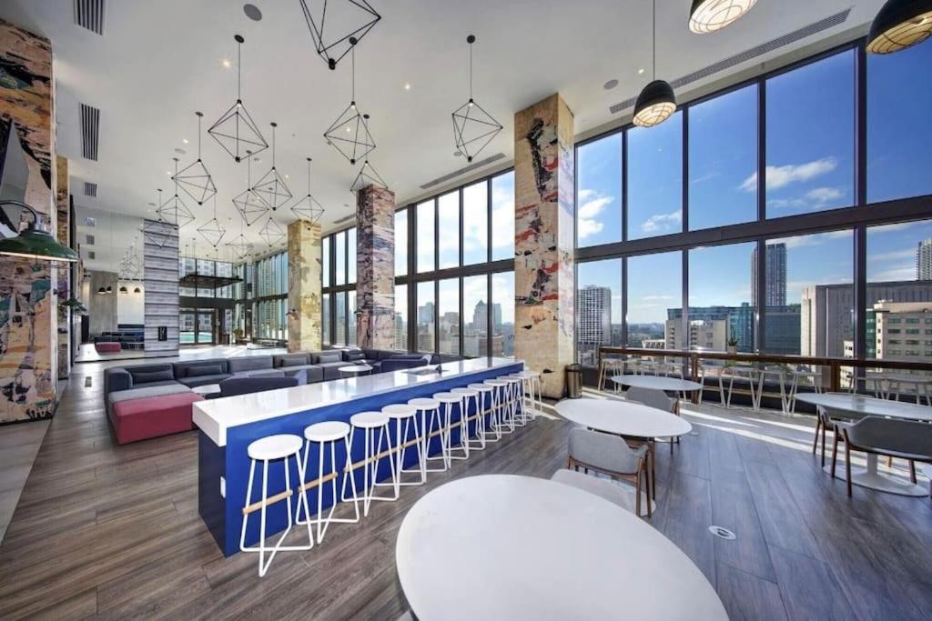Luxury 2br Corner Downtown Mia Miami