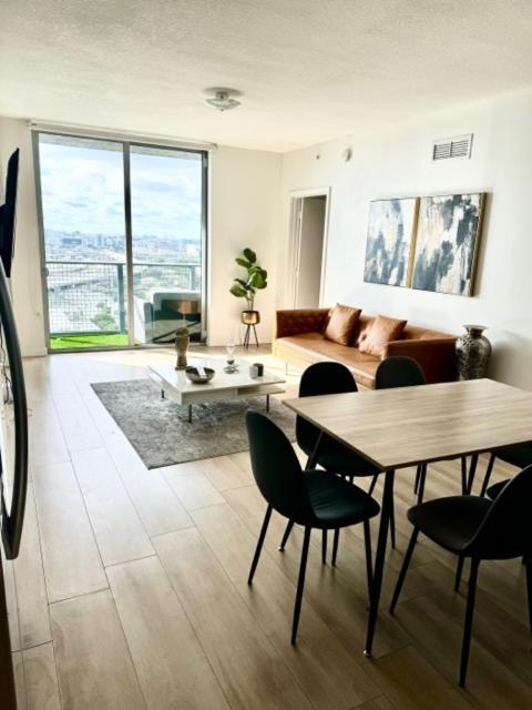 Sunset Bliss Loft Apartment