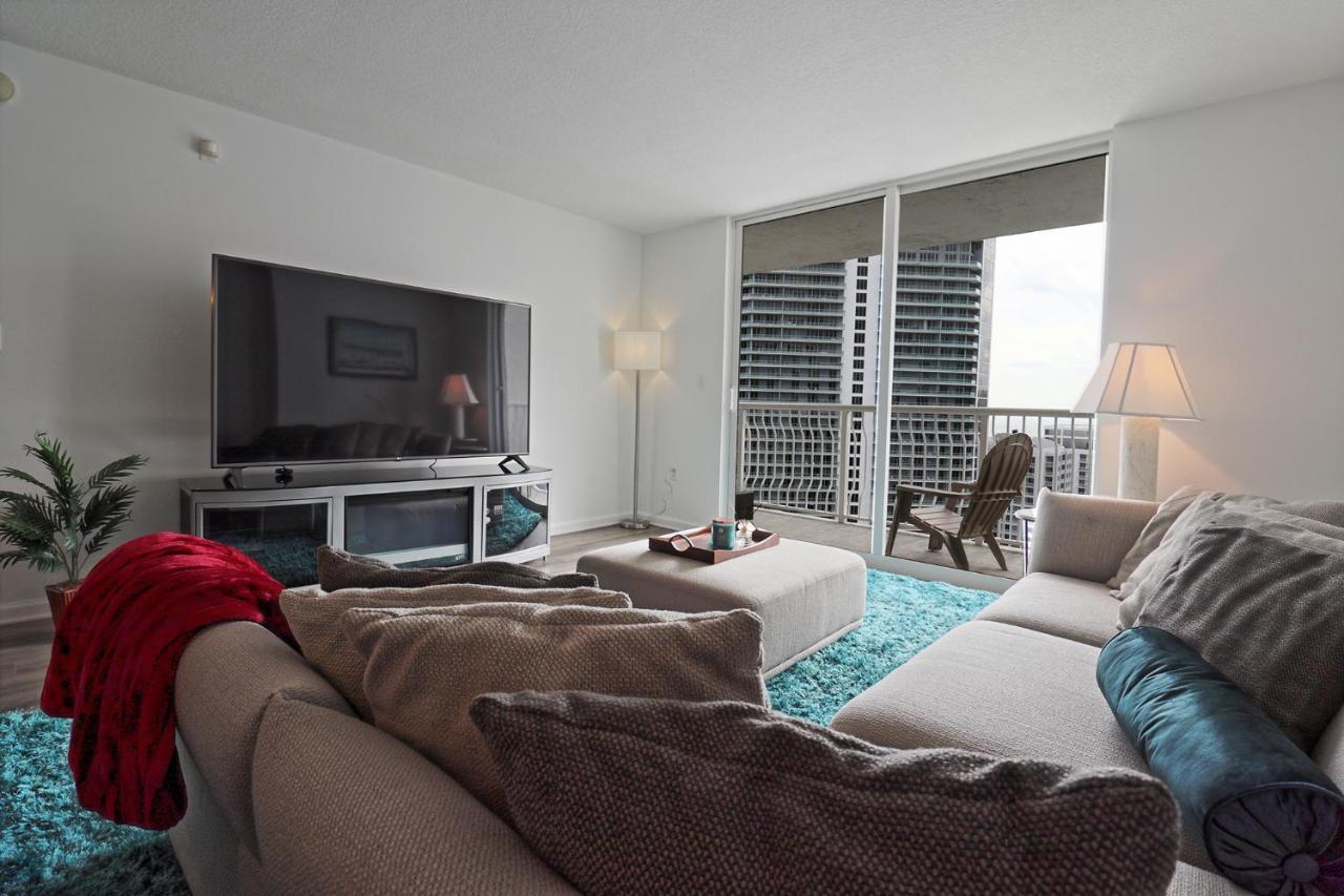 Upscale In The Heart Of Brickell Apartment *