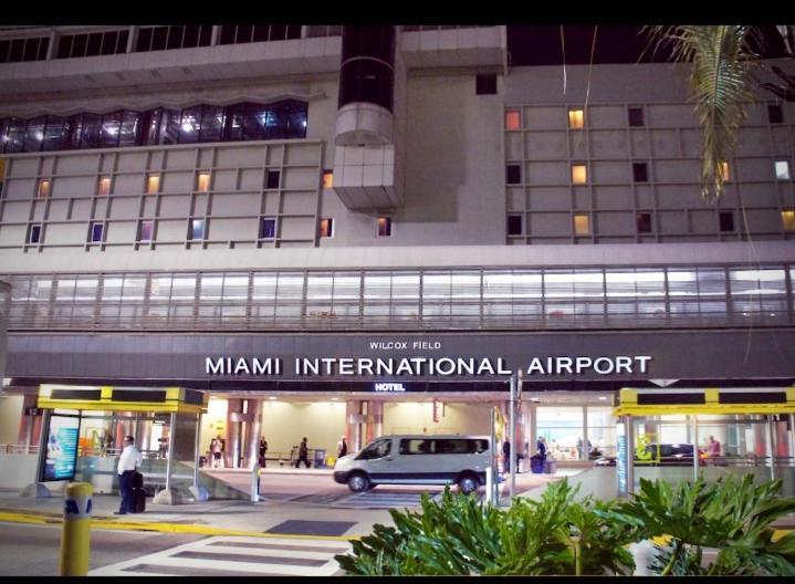 Cozy House 2 - Cute Private - Close To Airport & Free Parking Homestay Miami