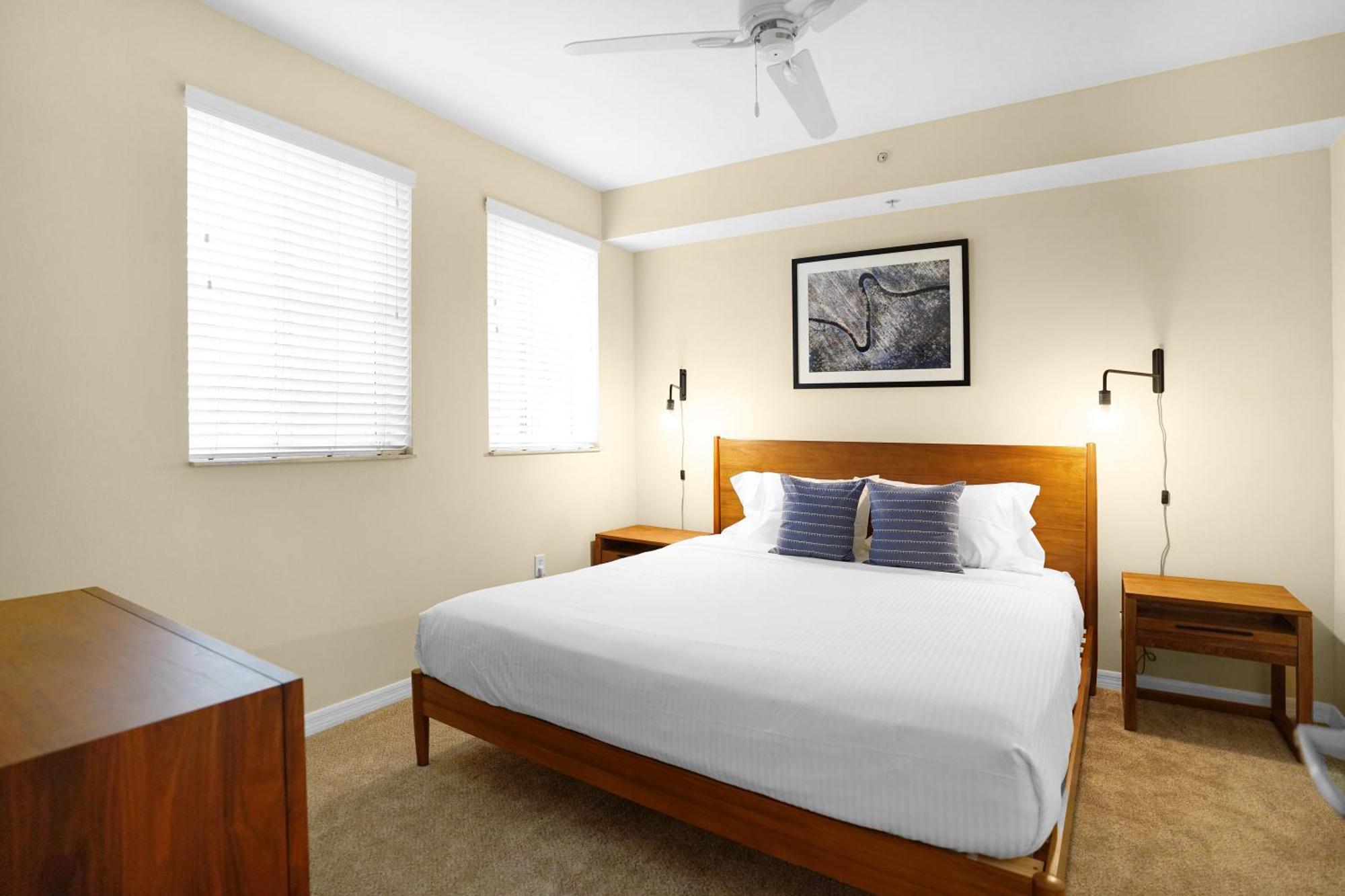 Dharma South At Red Road Commons Apartment *