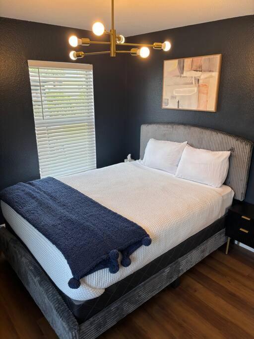 Holiday home Wynwood House, Sleeps 8, Gazebo, Bbq, Washer & Dryer, Coffee Station