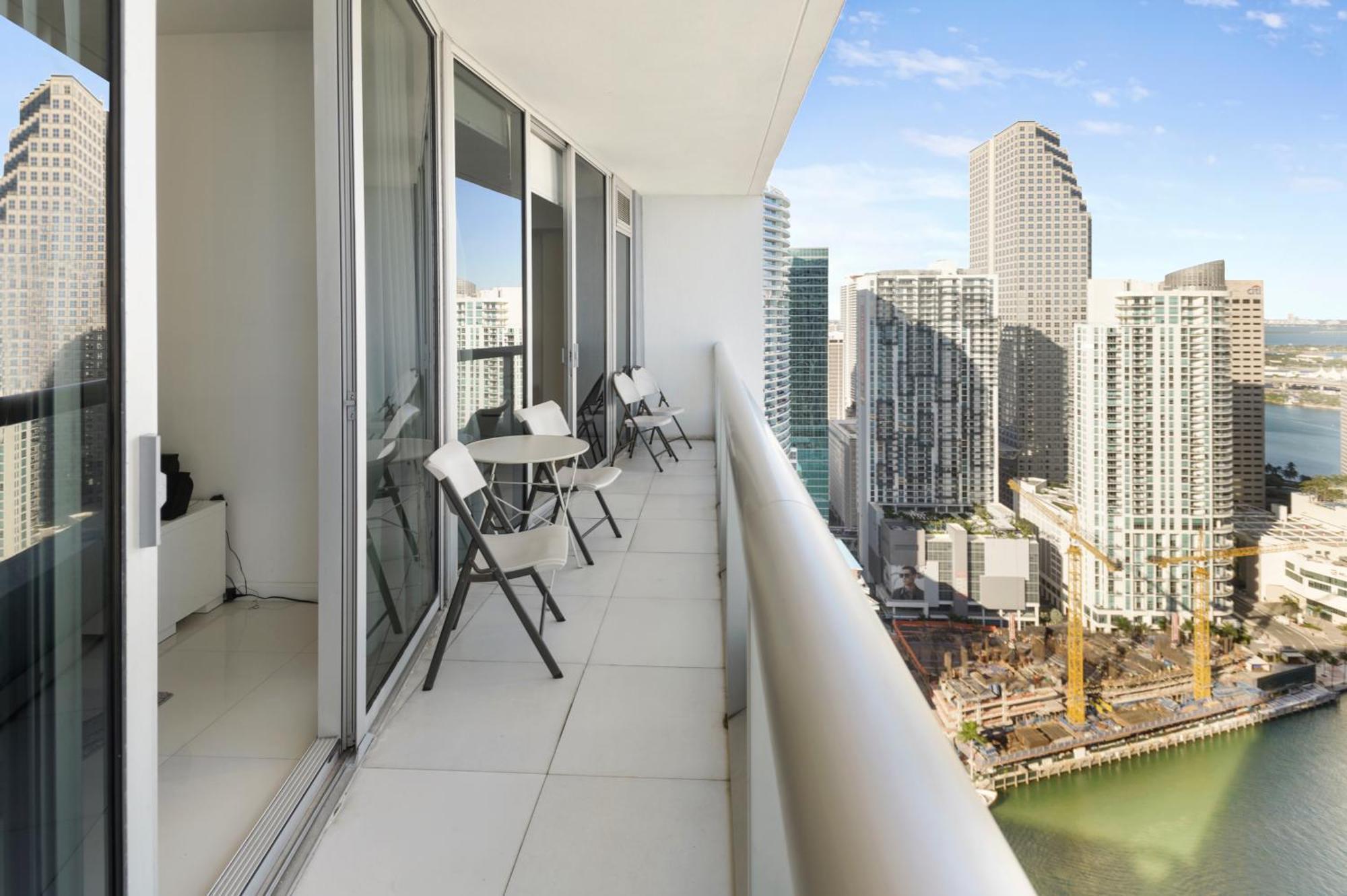 Icon Brickell Residences *