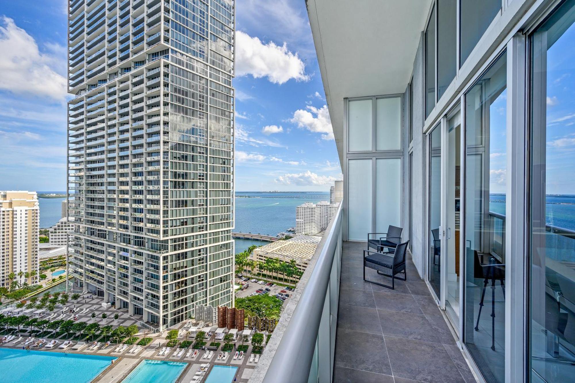 Icon Brickell Residences Apartment Miami