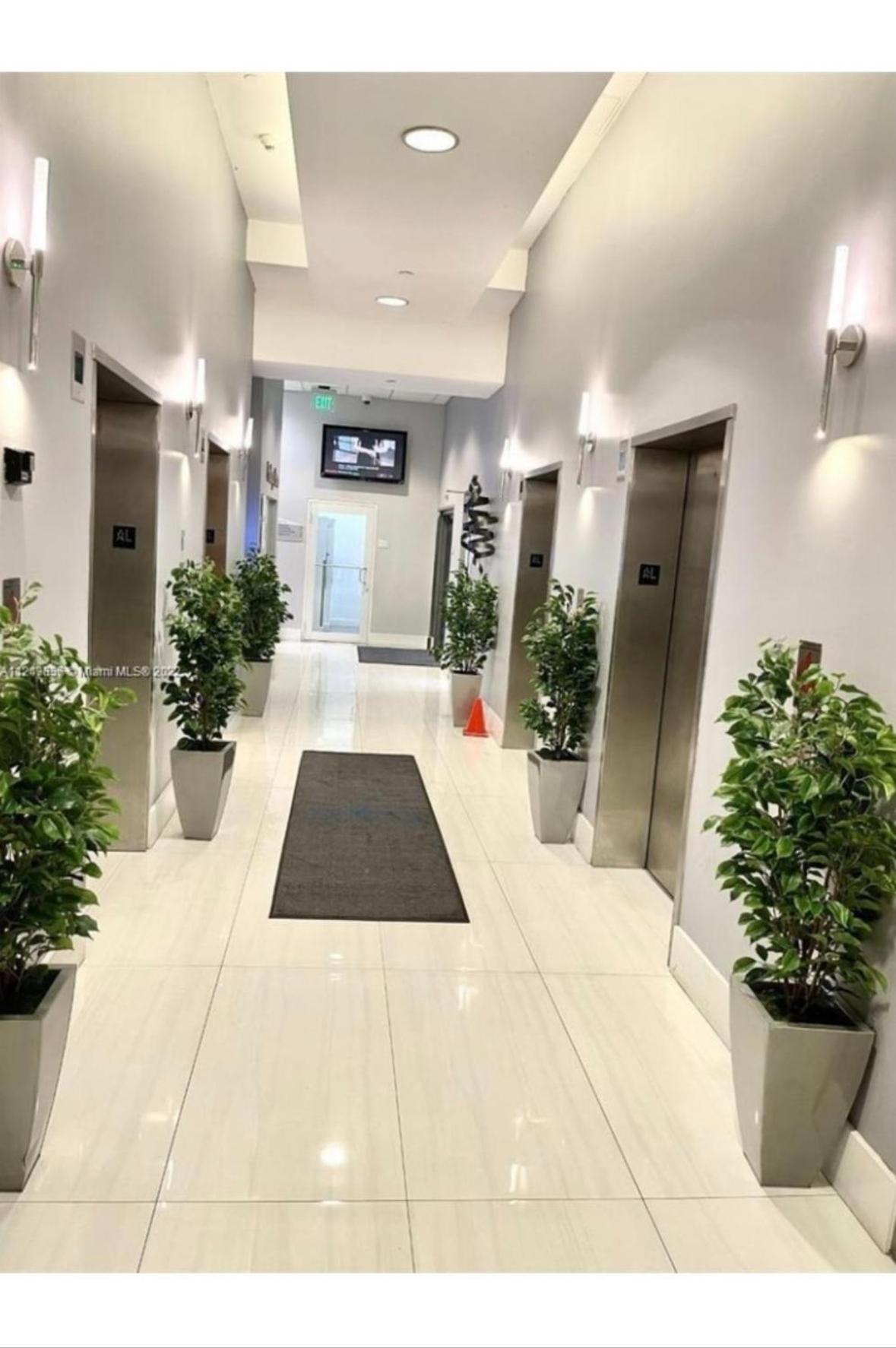 Cozy Brickell Studio Apartment *