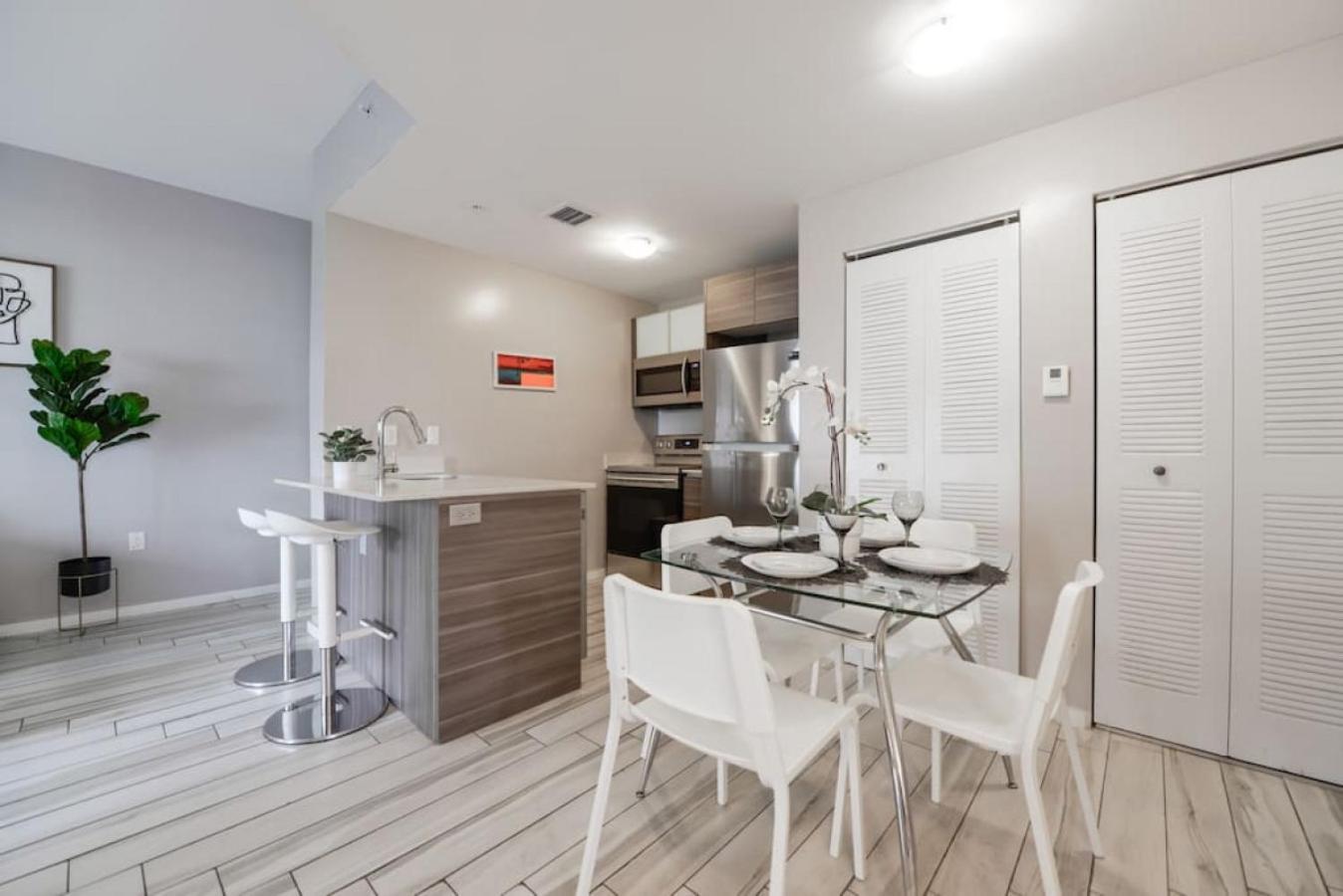 Holiday home Wynwood Amazing Sleeps 5 Close To *