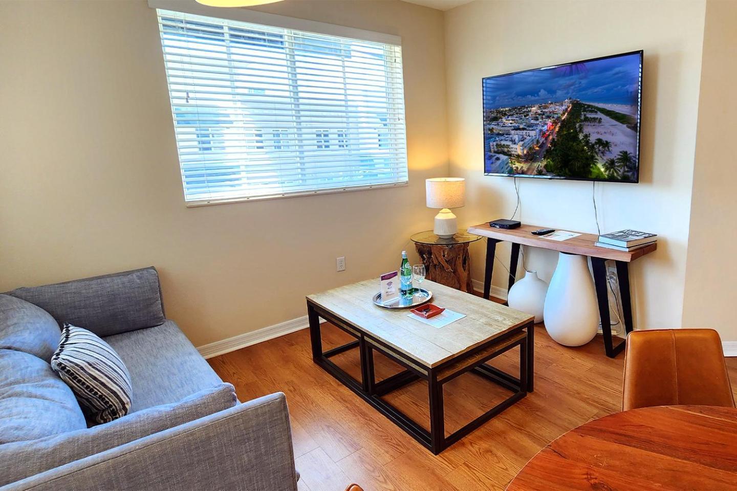 Dharma South At Red Road Commons Apartment *