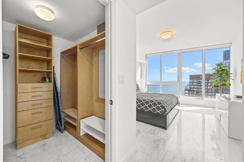 Apartment 41st Floor Icon Brickell Corner 2 Bed/2bath With Bay And Cityview • 5 Star *