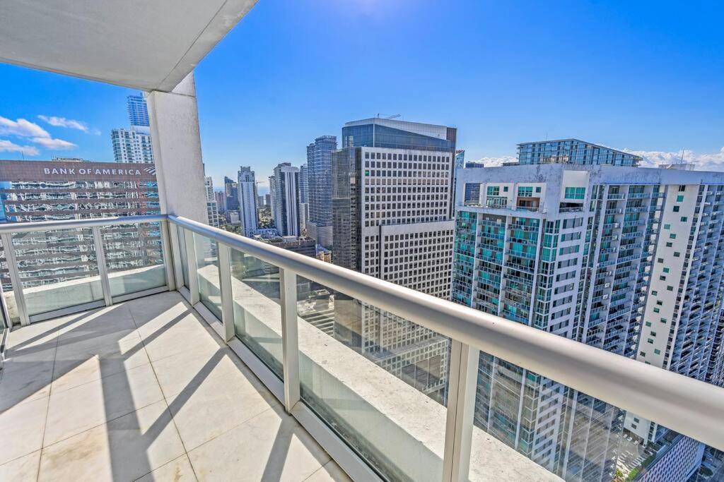 Apartment 41st Floor Icon Brickell Corner 2 Bed/2bath With Bay And Cityview • 5 Star *