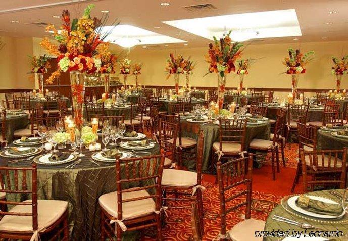 Courtyard Coral Gables Hotel