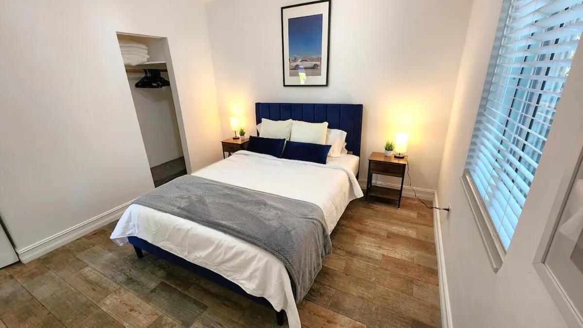 Holiday home 3 Bd House In Design District! *