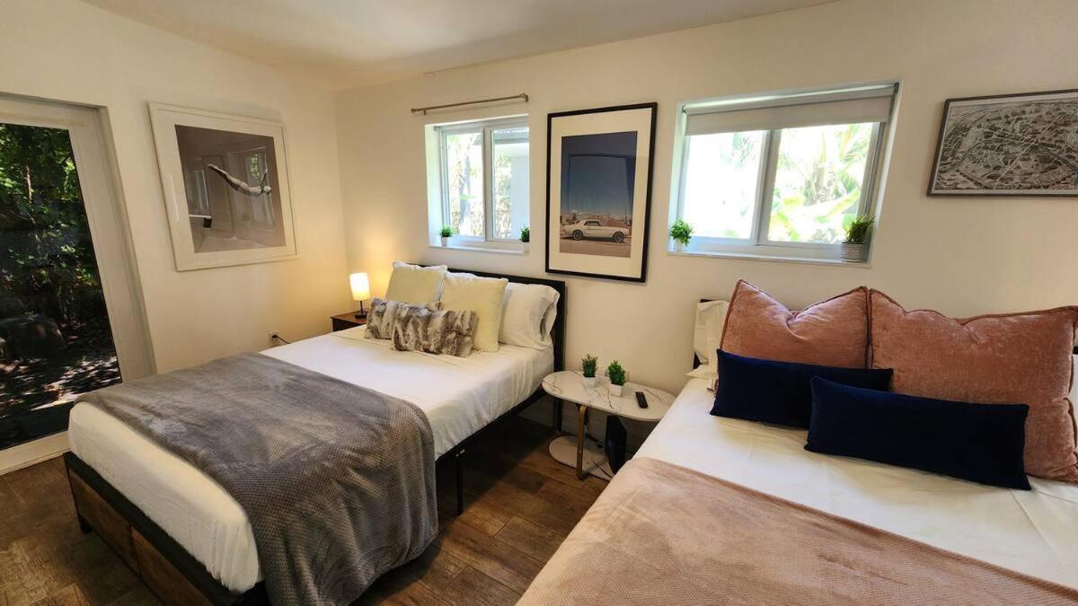 3 Bd House In Design District!