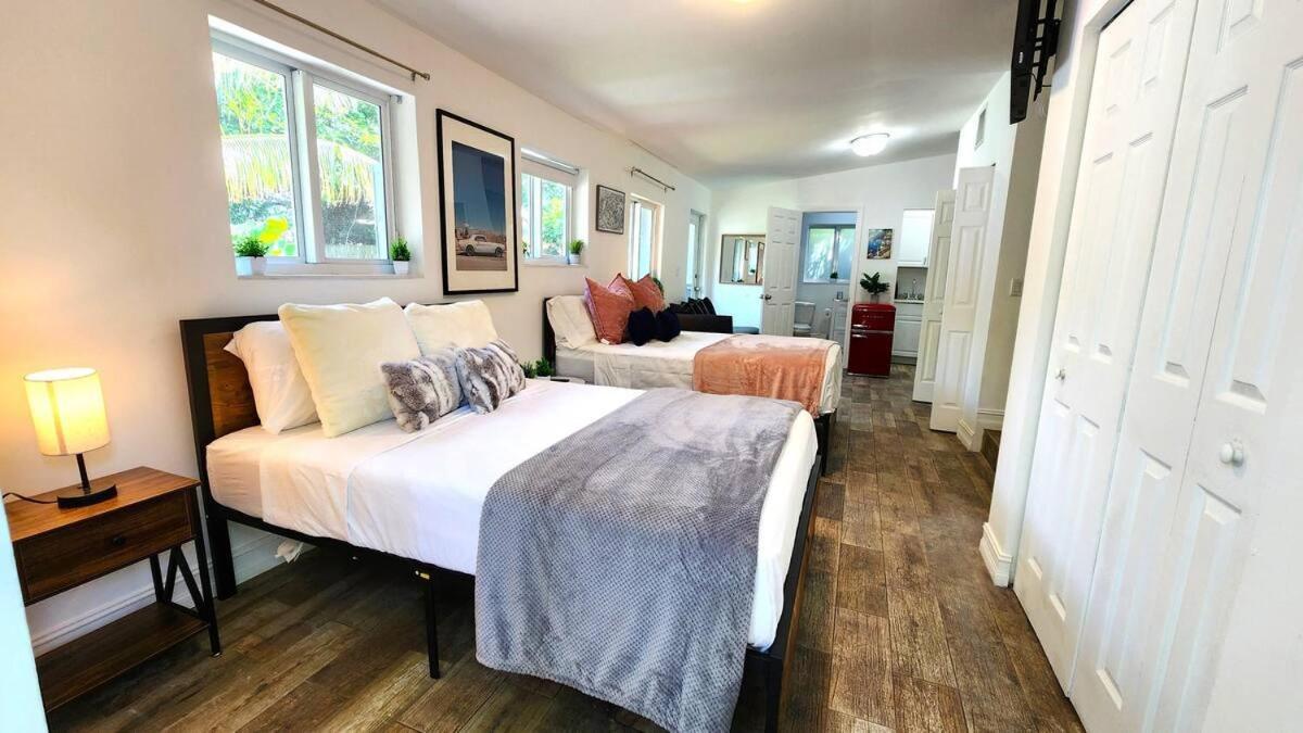 3 Bd House In Design District! Holiday home *