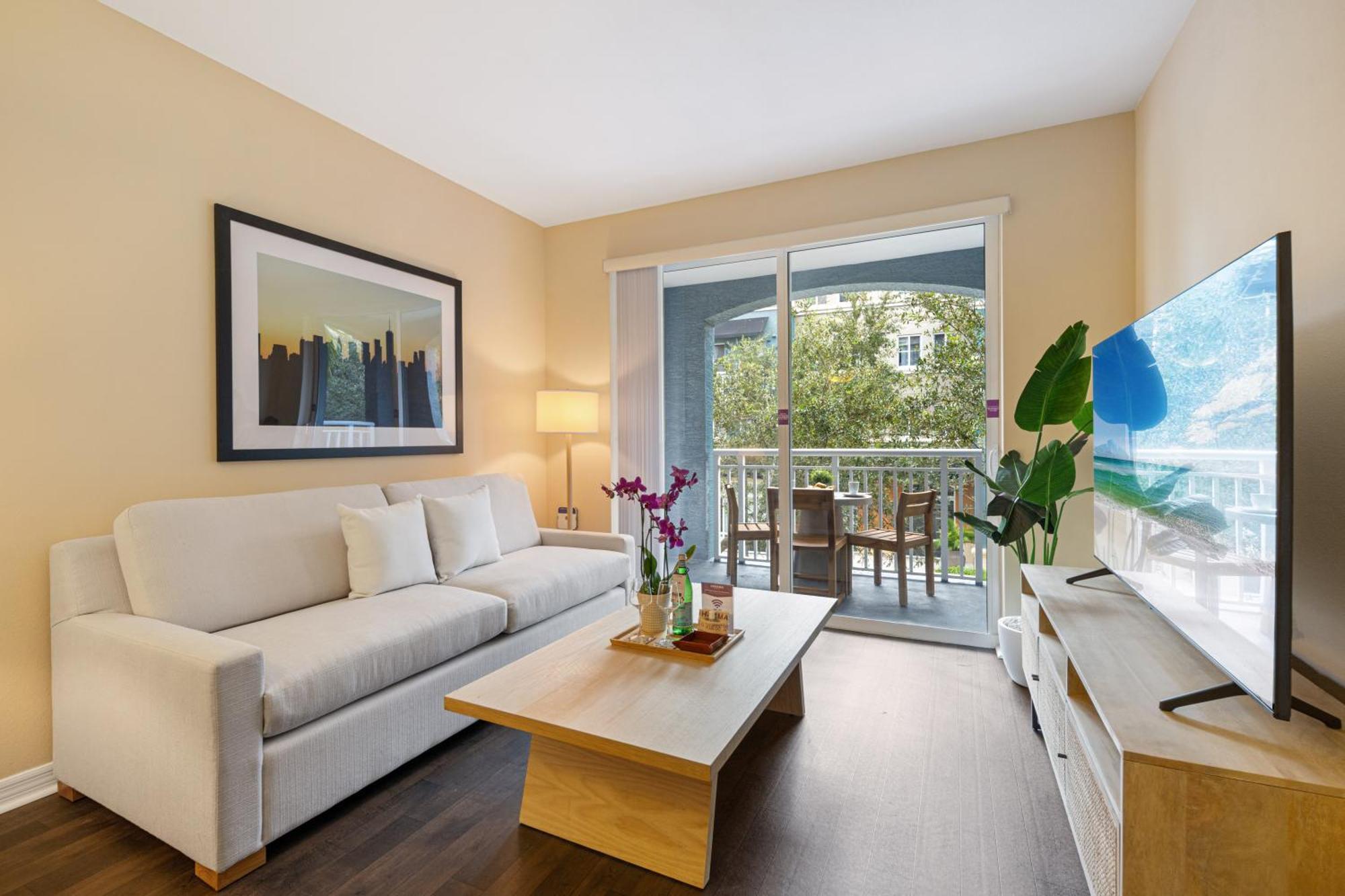 Dharma South At Red Road Commons Apartment *