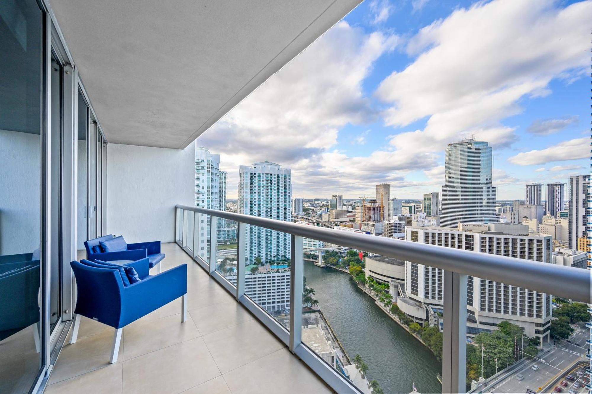 Icon Brickell Residences Apartment *