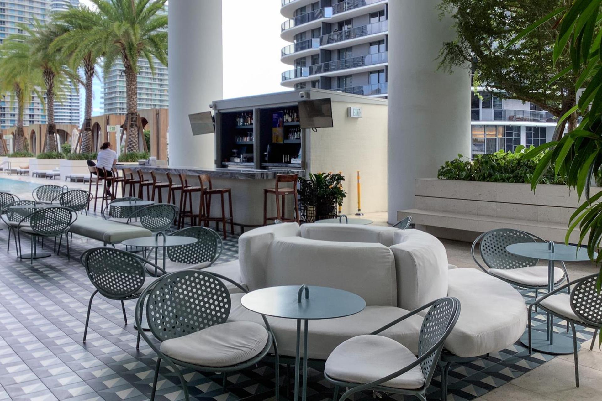 Apartment Wonderful King With Pool At Sls Lux Brickell *