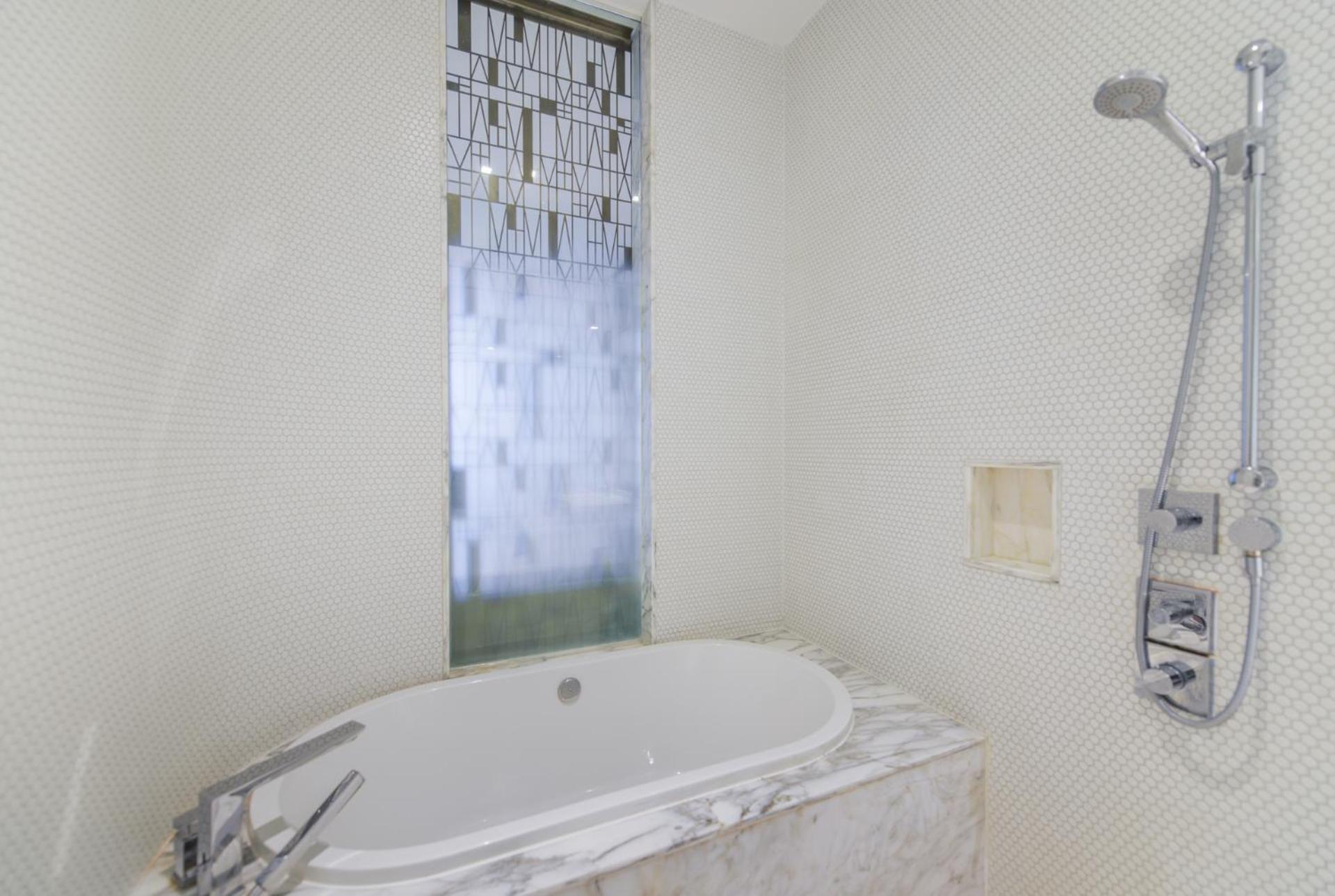 Apartment Wonderful King With Pool At Sls Lux Brickell Miami
