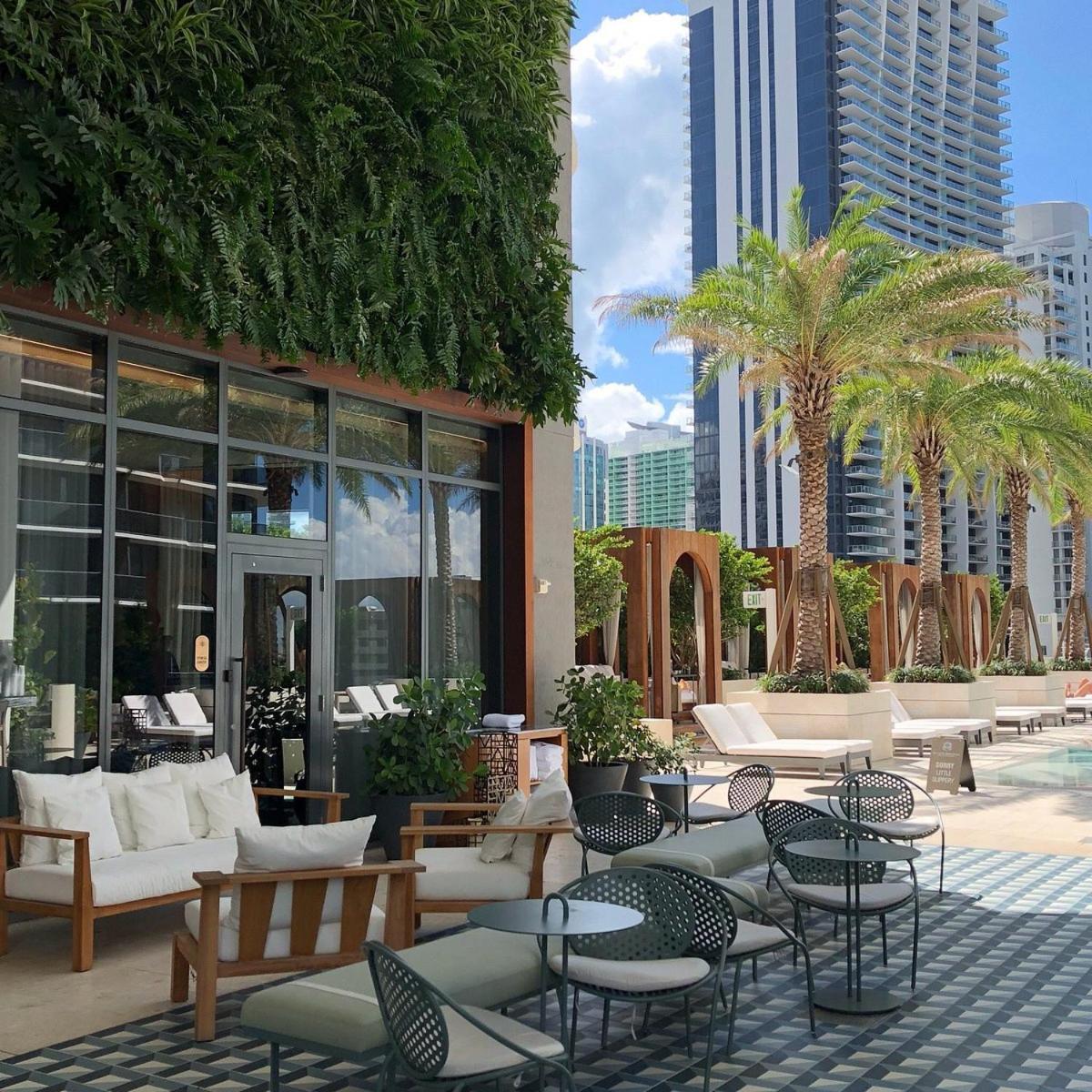 Apartment Wonderful King With Pool At Sls Lux Brickell *