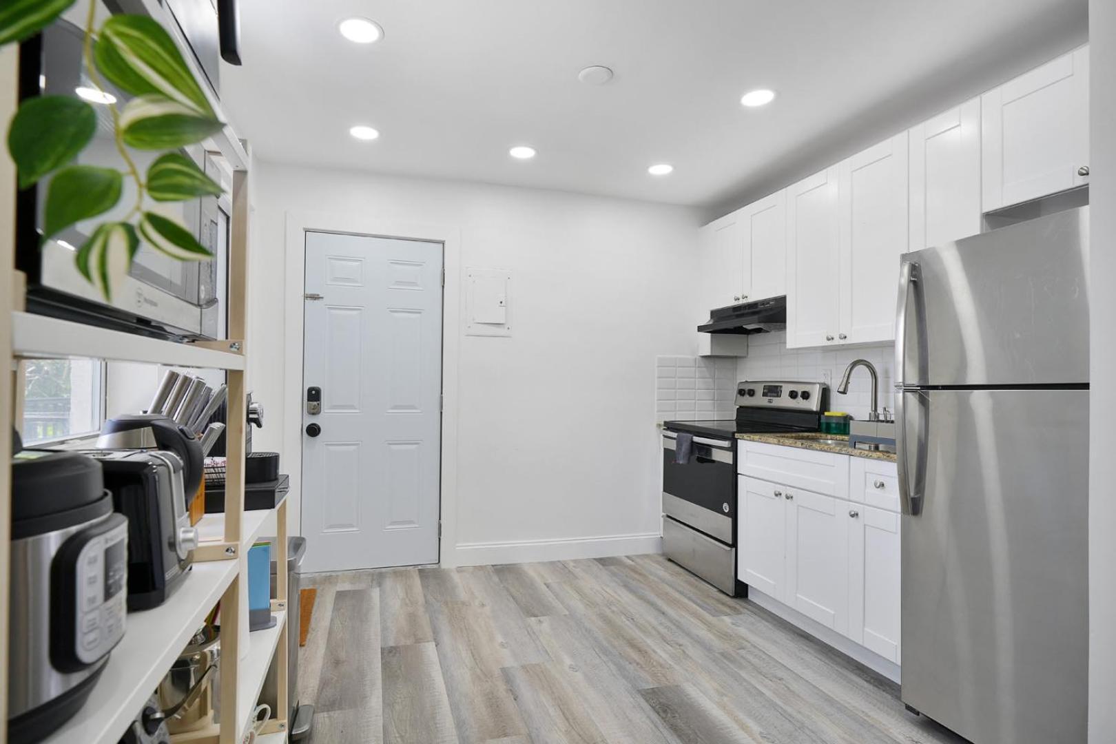 Vacay Spot Wynwood: Urban Jungle Oasis With Massage Shower & Bbq Patio * Miami