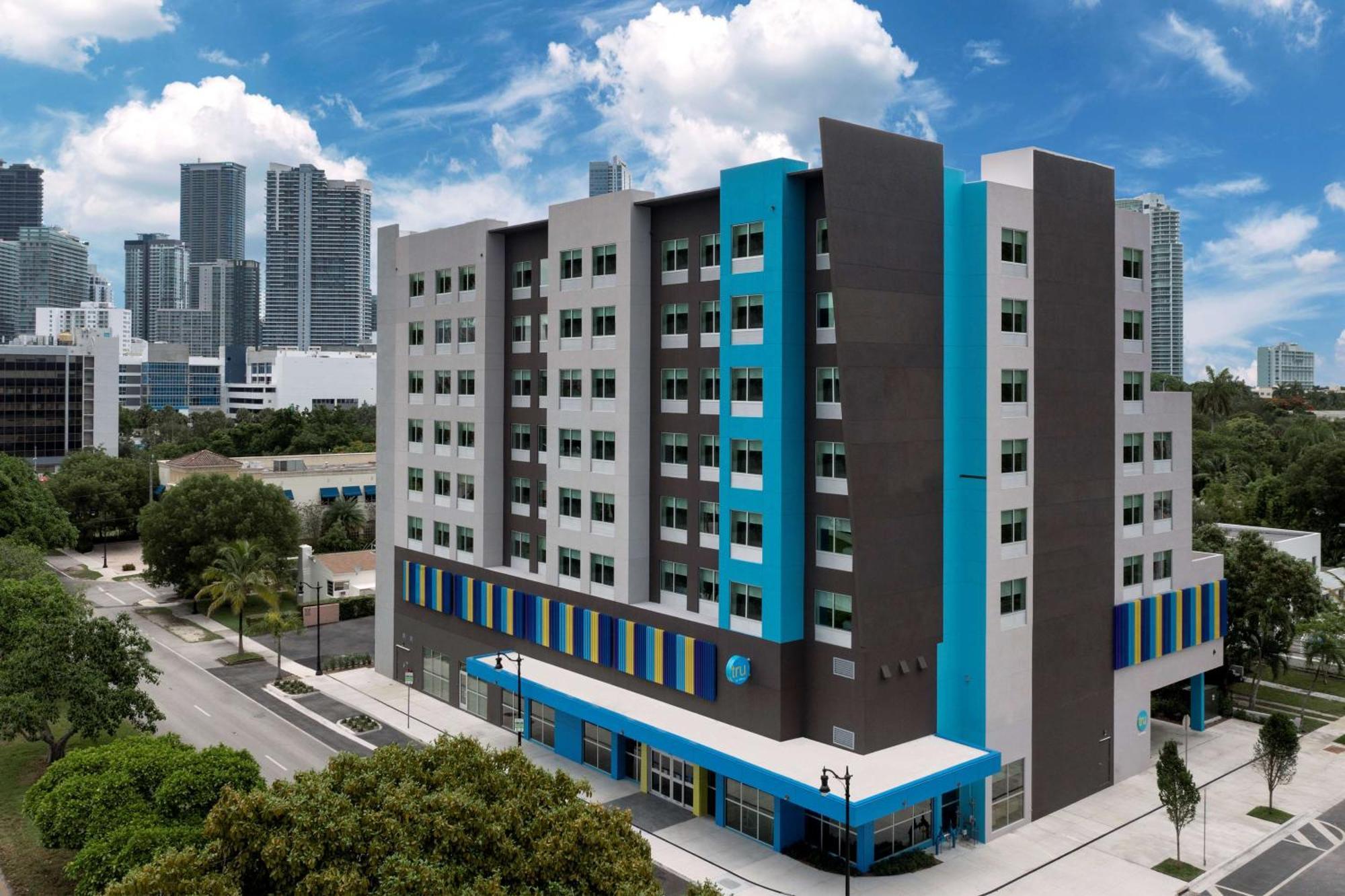 Hotel Tru By Hilton West Brickell Miami