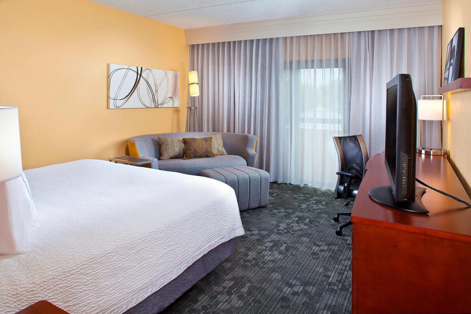 Hotel Courtyard Airport West Doral Miami