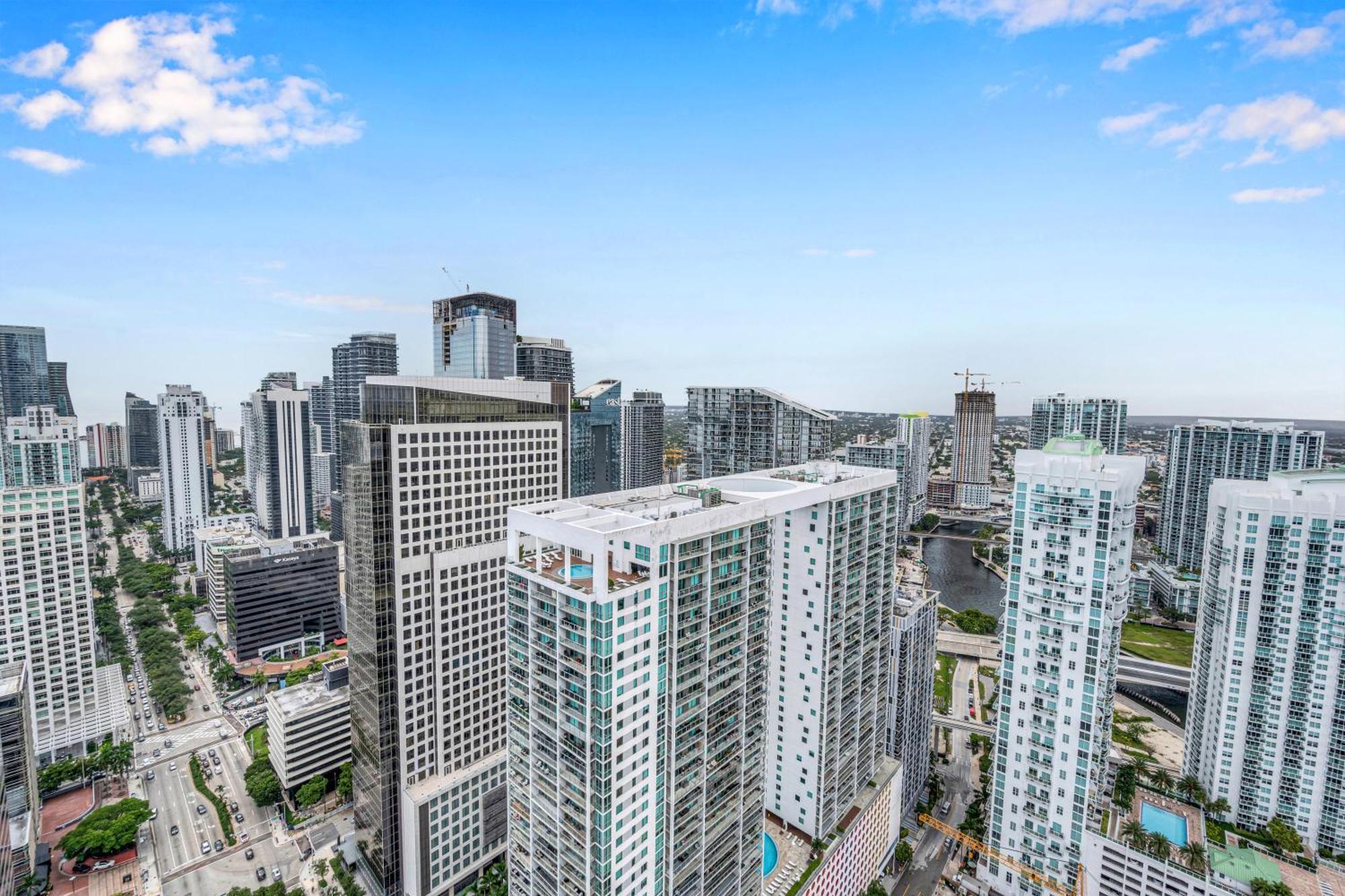 Highest Floor Icon W Brickell Location Miami