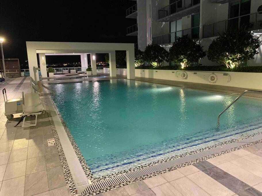 Luxury Oceanview At Design District Aparthotel Miami
