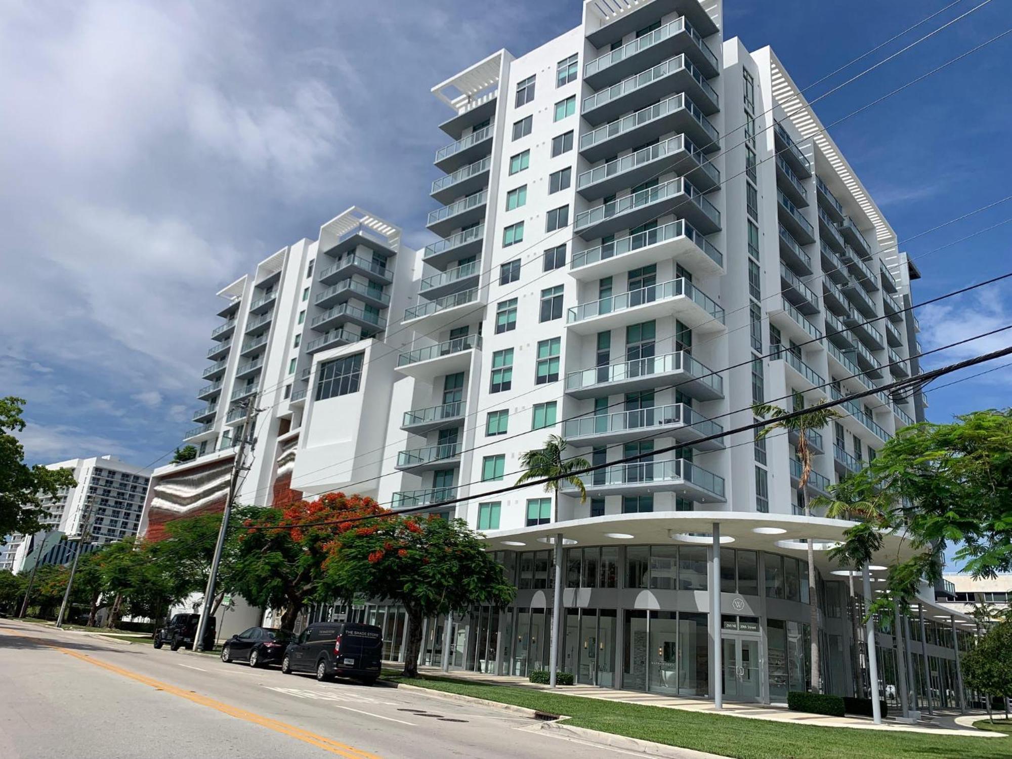 Aparthotel Luxury Oceanview At Design District