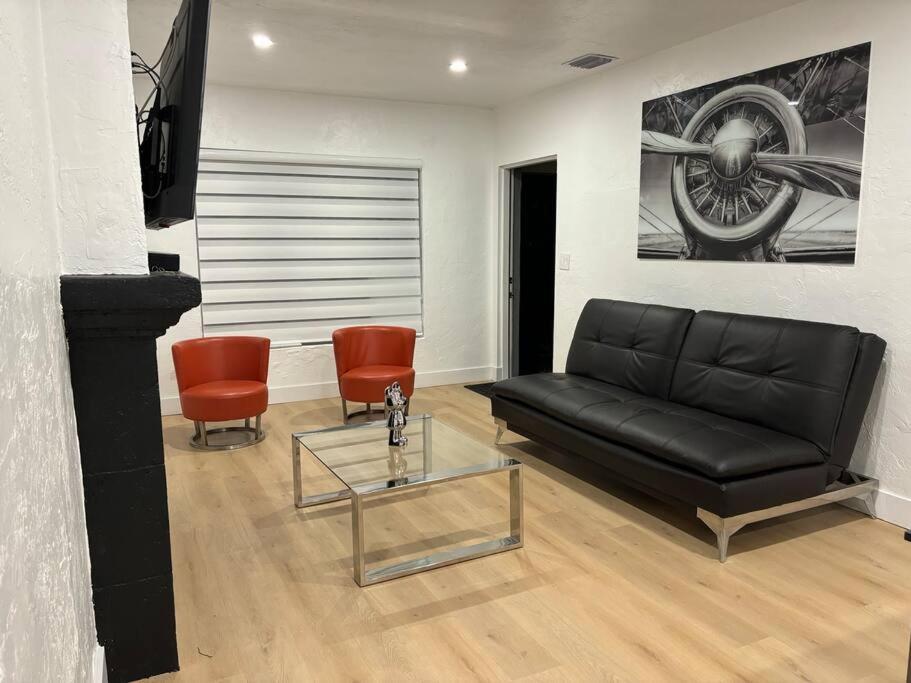 Sri House * Miami
