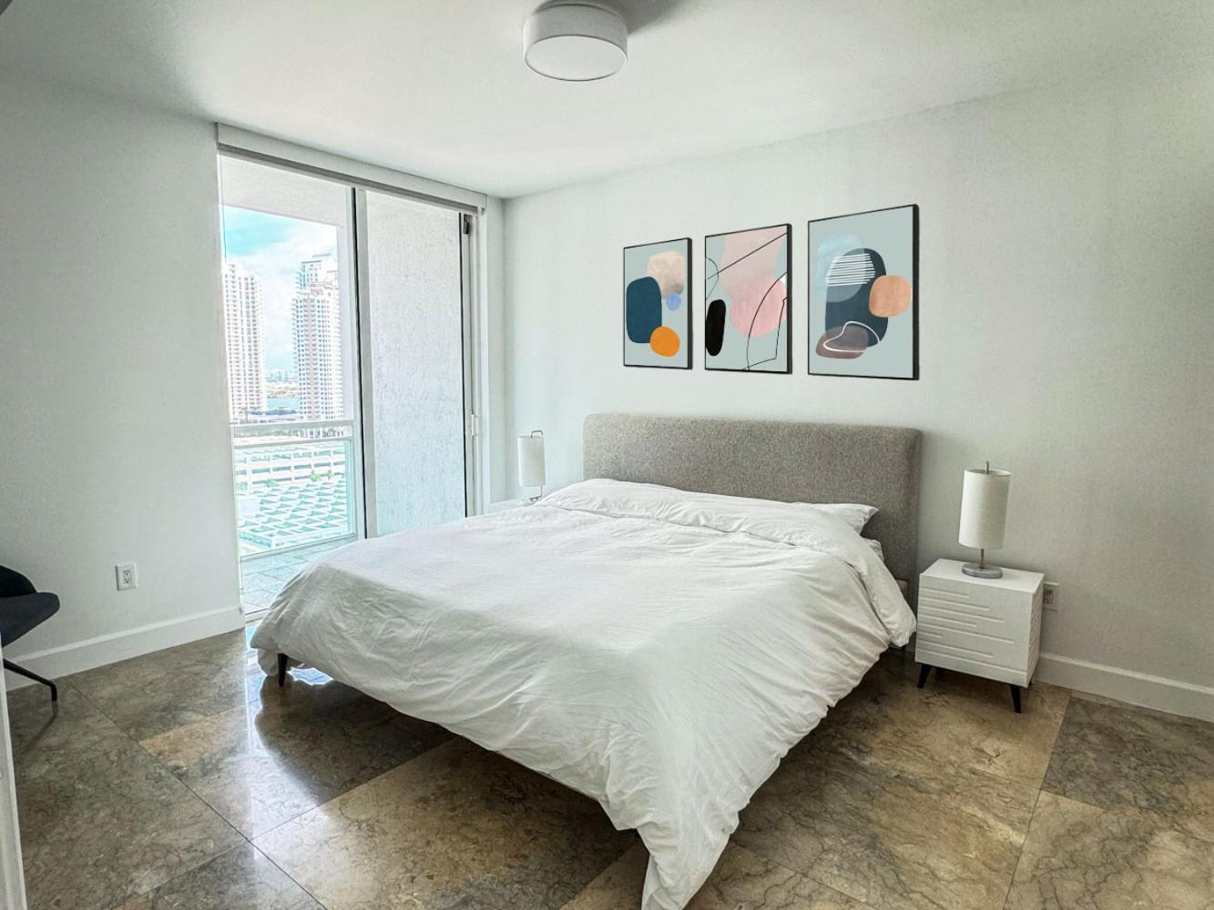 Brickell Oasis - 2bed 2bath Lux Building Apartment Miami