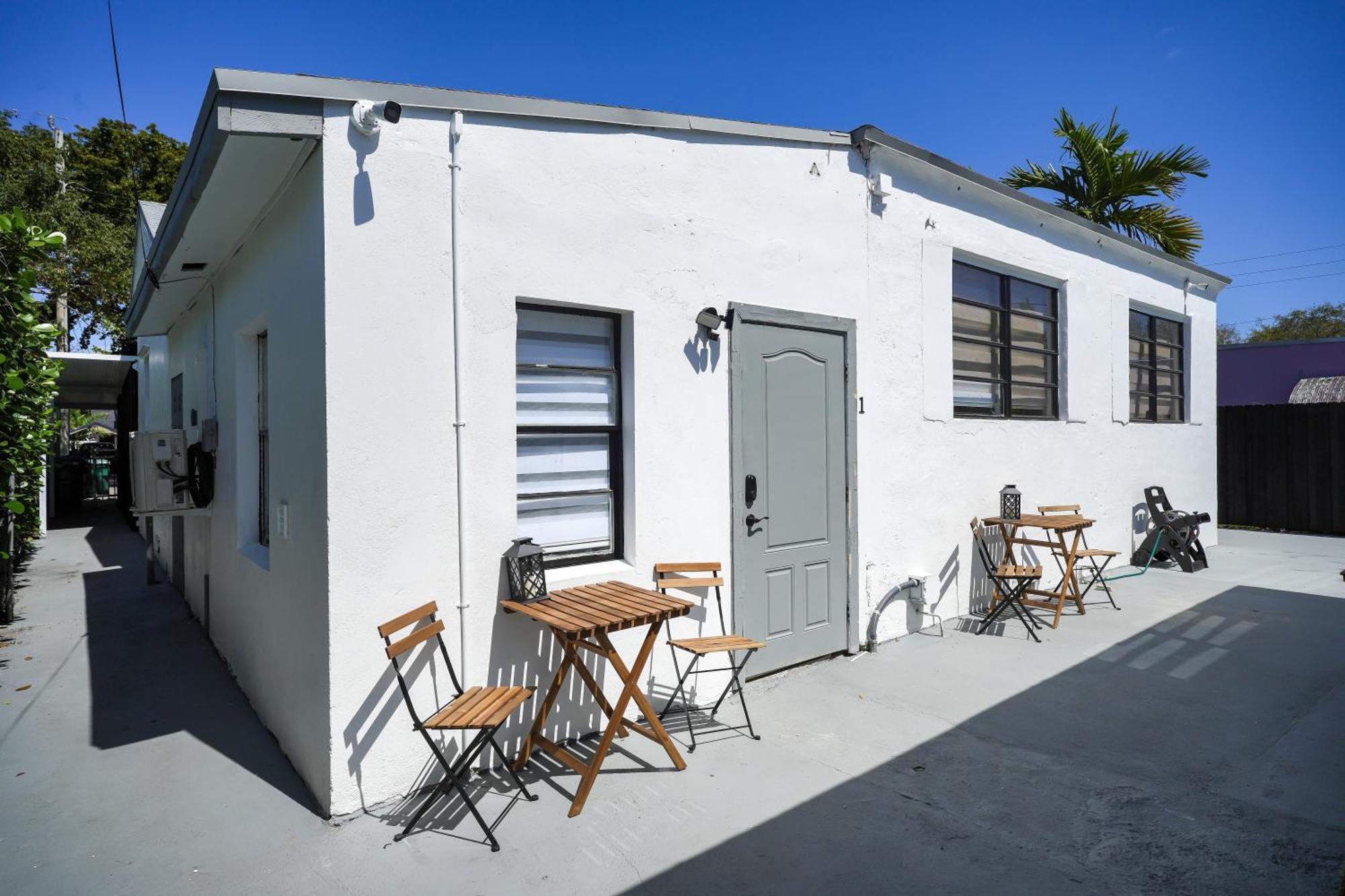Holiday home Sri House *