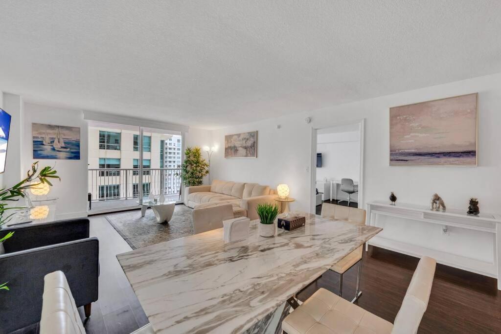 Dazzling 1 Bed 1 Bth • Brickell • Bay & View Apartment Miami
