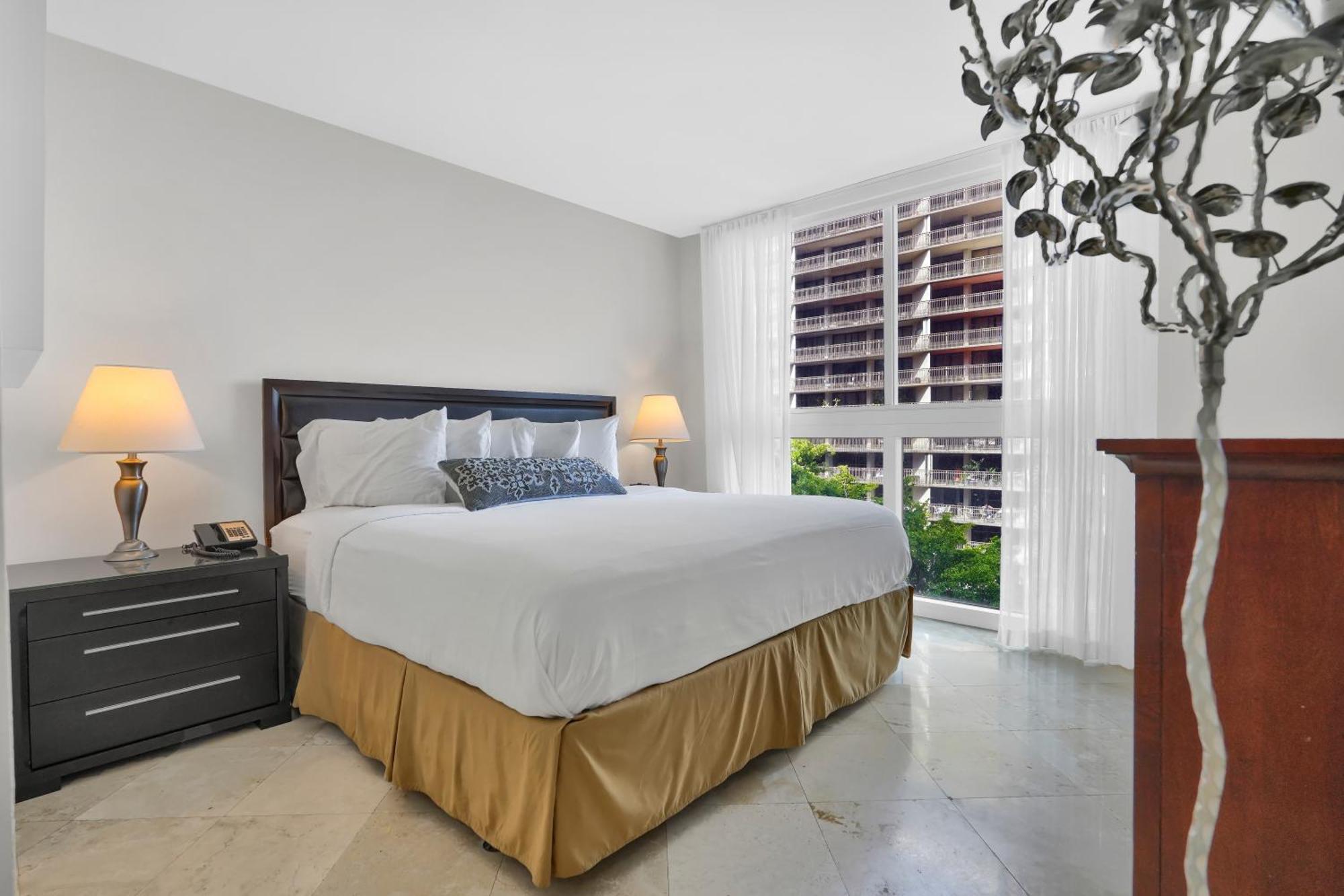 Modern Bay View Balcony In The Grove Free Parking * Miami