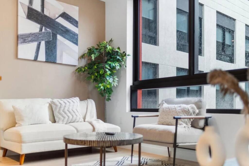 Wynwood Luxury 2 Bedroom Oasis! *