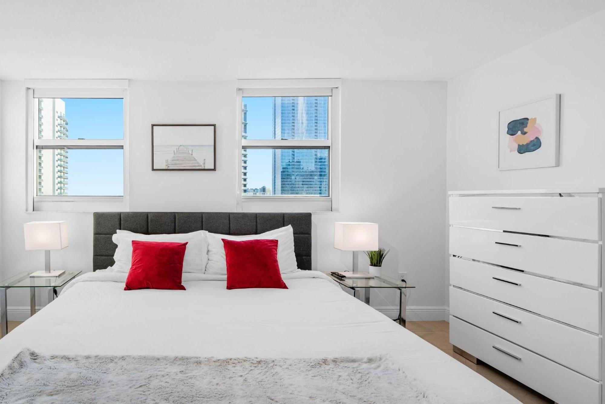 Bnb Hyperion - Luxe 3b W City & Ocean Views Casa de férias Miami