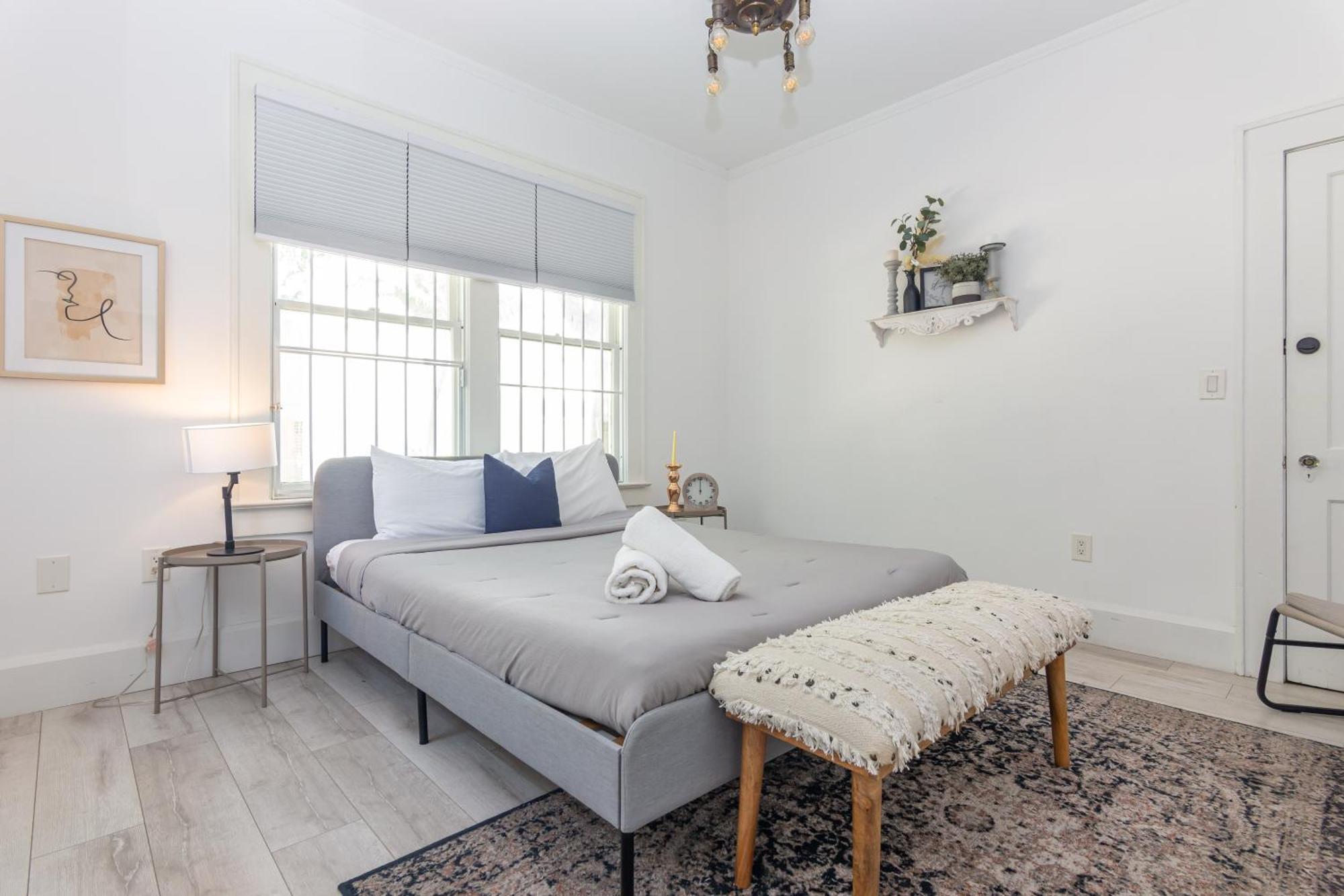 Apartment Two Bedroom - Heart Of Wynwood & Edgewater - Private Parking Spot