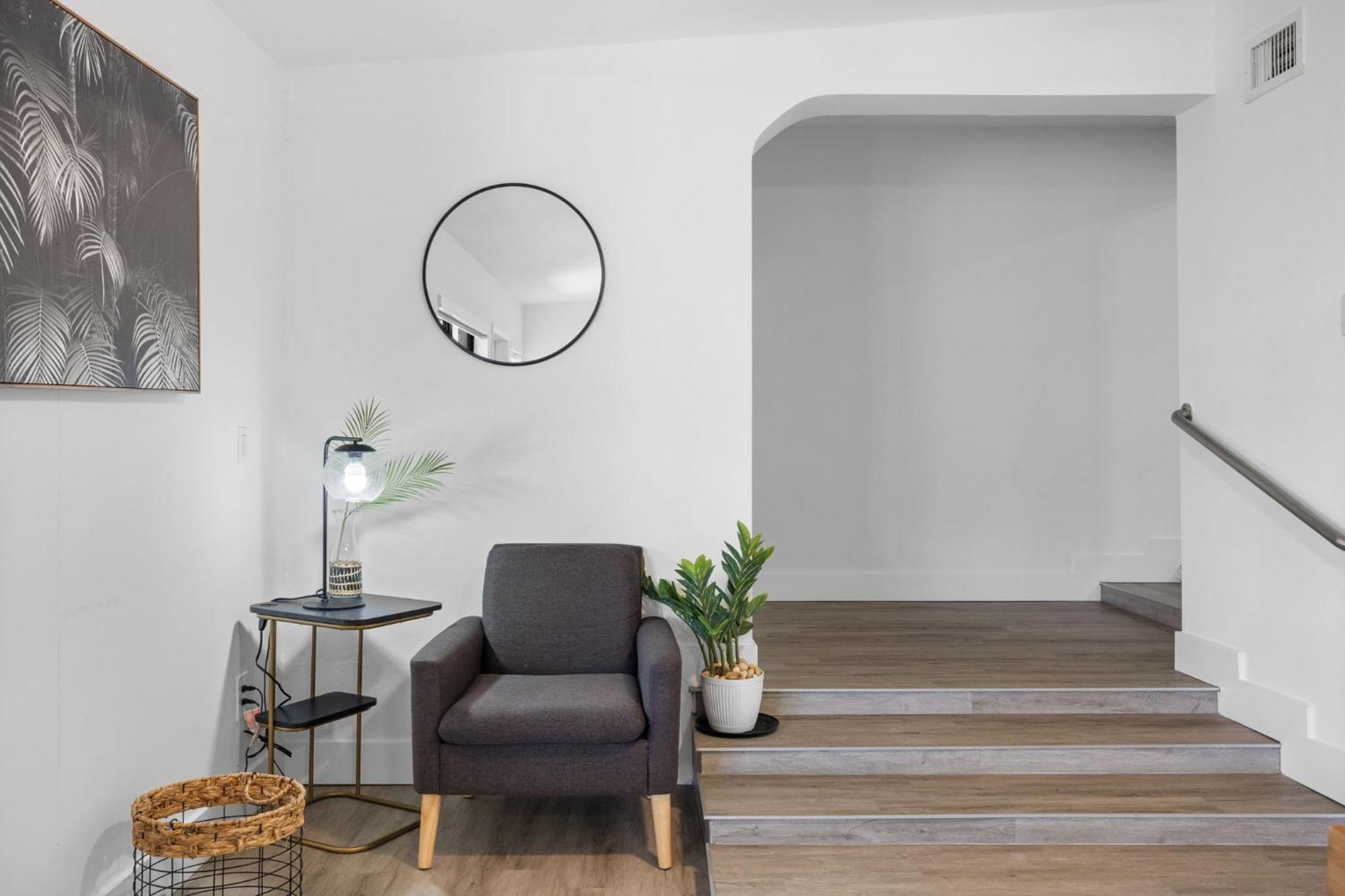 Apartment Comfortable House For Your Enjoyment In *