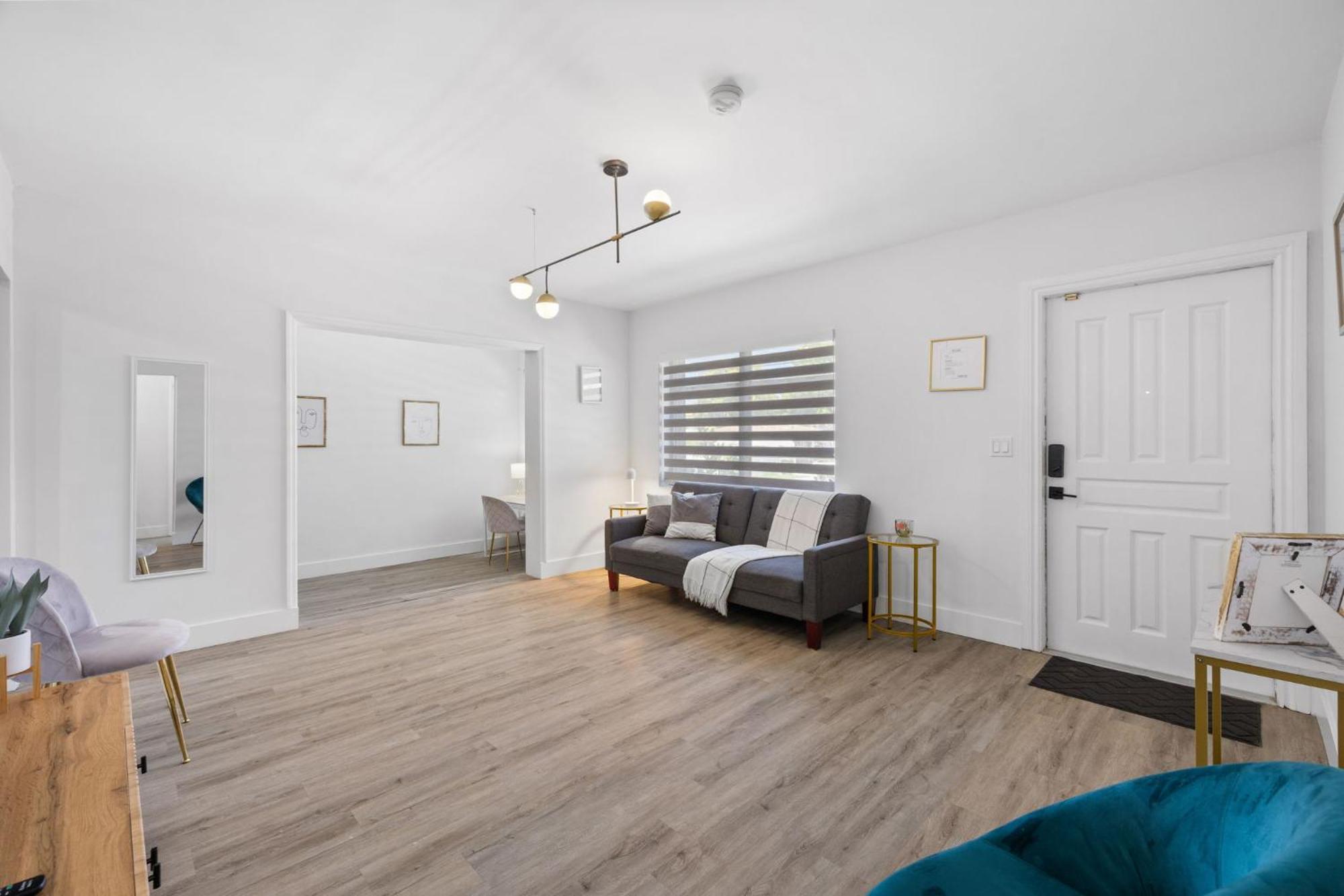 Apartment Comfortable House For Your Enjoyment In Miami