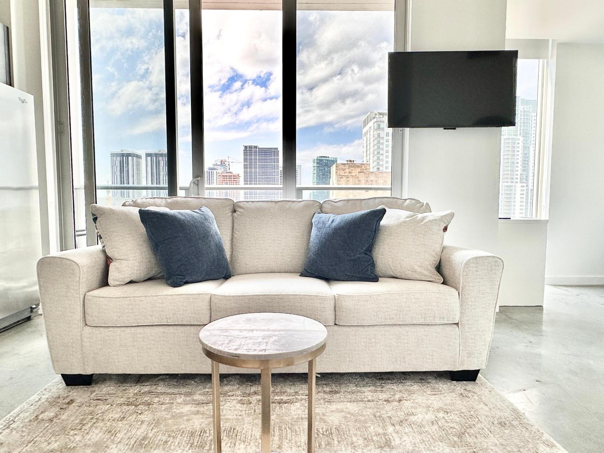 Skyline Views, Rooftop Pool, Brickell Downtown Apartment Miami