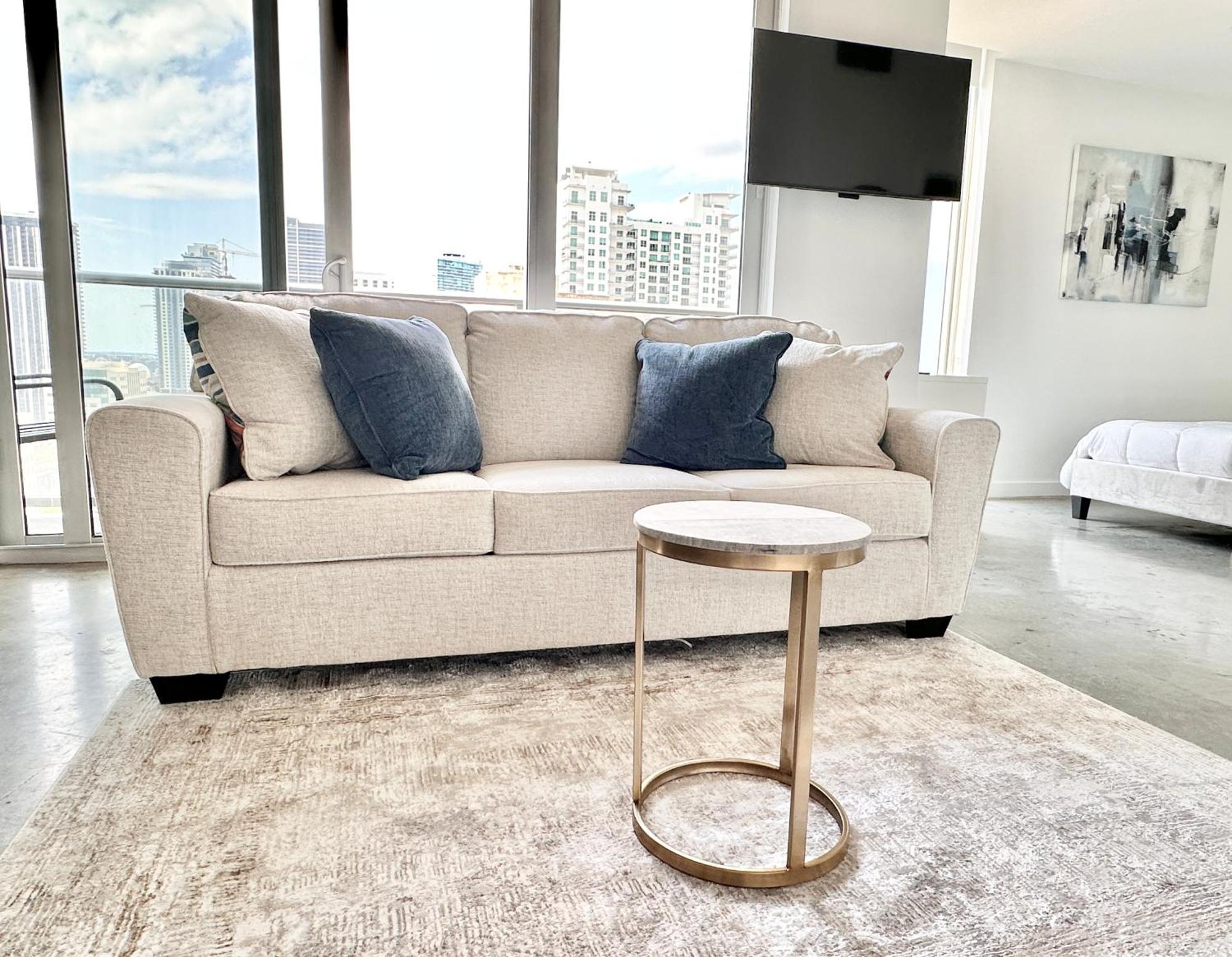 Skyline Views, Rooftop Pool, Brickell Downtown
