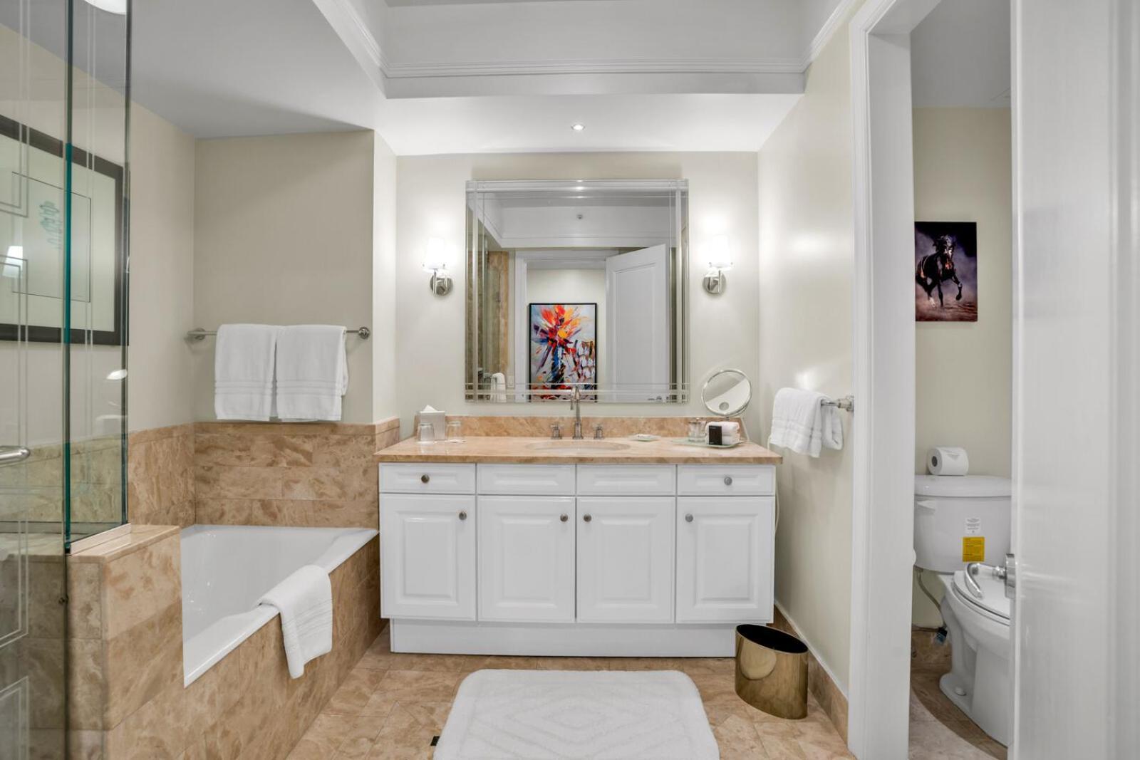 2 Bedroom Or King Studio Suites Four Seasons Hotel Miami Free Wi-Fi & Free Parking