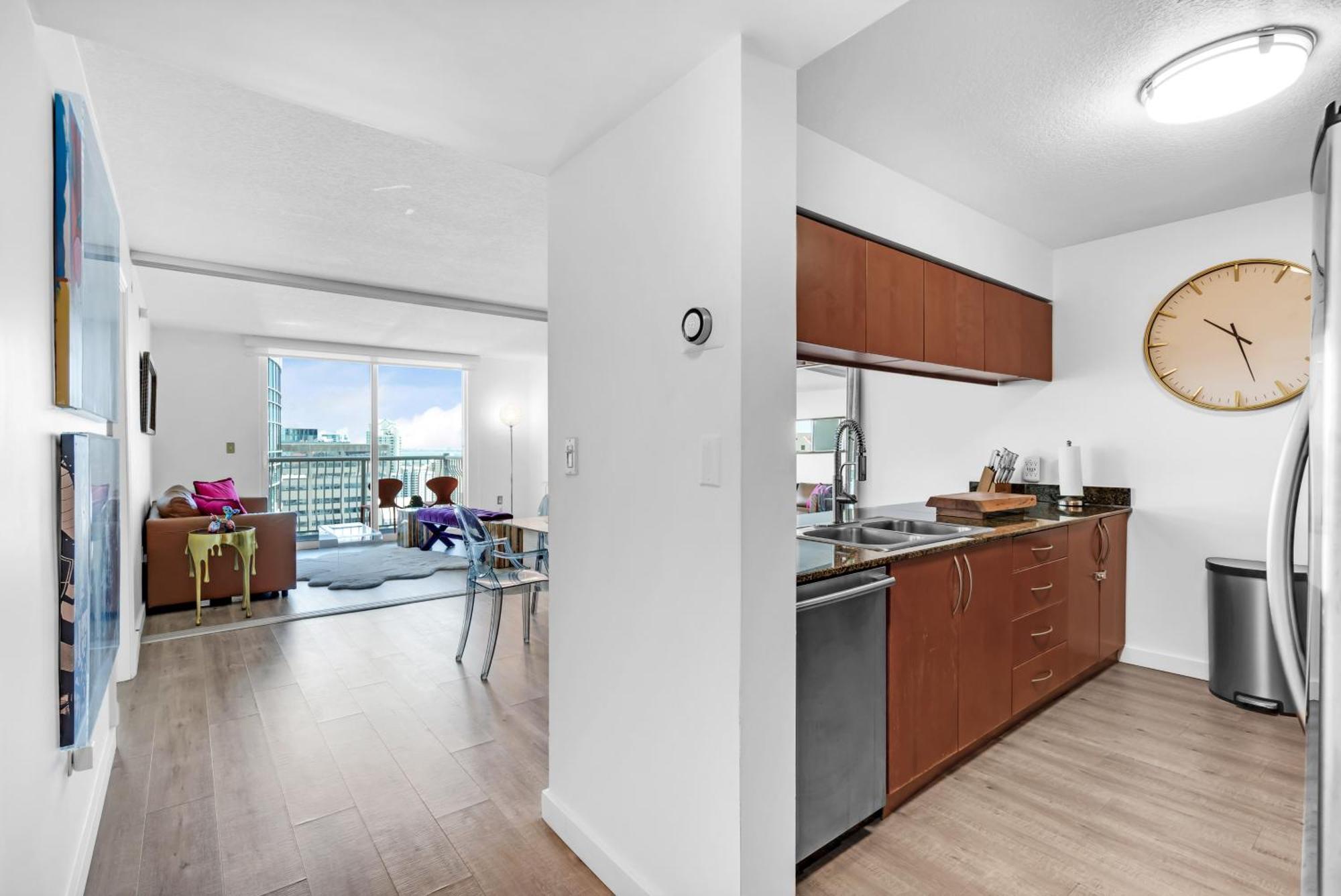 Oceanside Penthouse In Brickell Miami, Pool, Free Parking