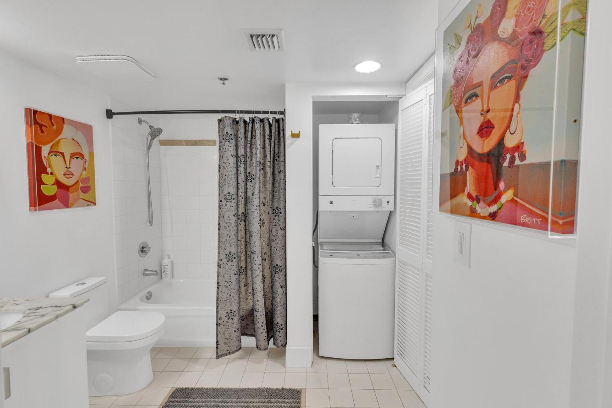 Apartment Oceanside Penthouse In Brickell Miami, Pool, Free Parking *