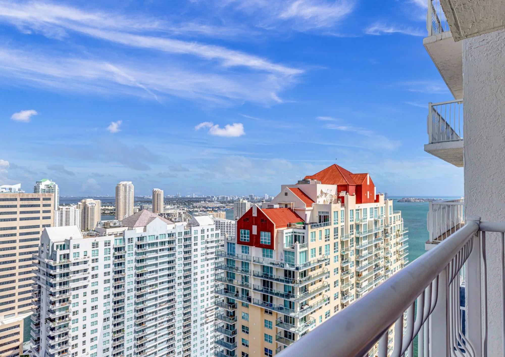 Oceanside Penthouse In Brickell Miami, Pool, Free Parking Apartment *
