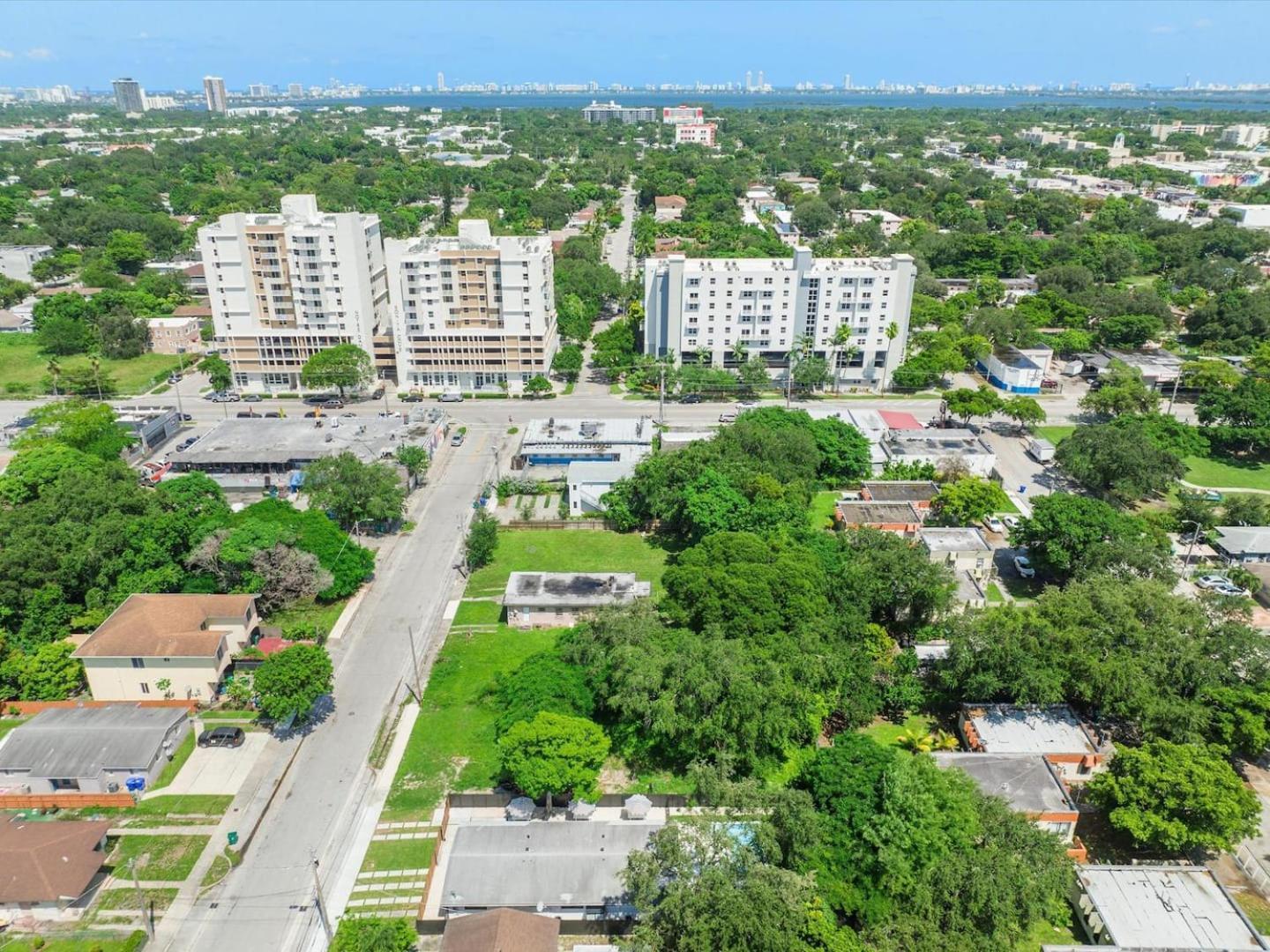 Heart Of Wd Pool & Close To Beach Miami