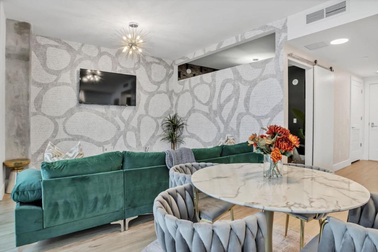 Luxury Skyview Apartamento *